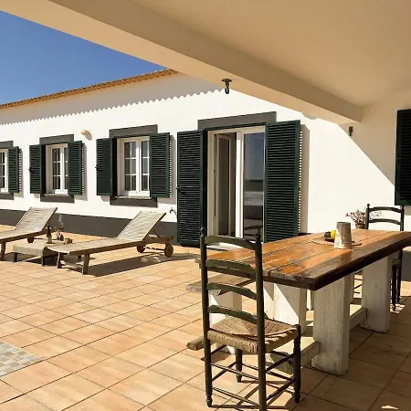 Nyaraló Oceanfront - Terrace & Sunrise Sea View *